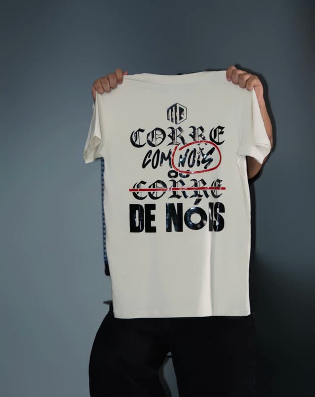 Camiseta Emique Club Off-white